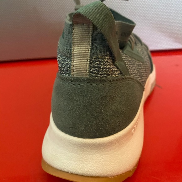 Adidas Queso (raw green) woman’s sneaker - Picture 3 of 7